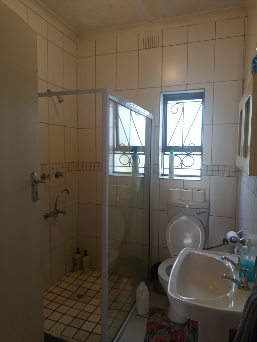  Bedroom Property for Sale in Lansdowne Western Cape